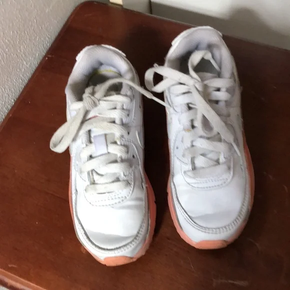 Nike Air Max 90 LTR Leather DM0957-100 size 12C - Picture 2 of 8